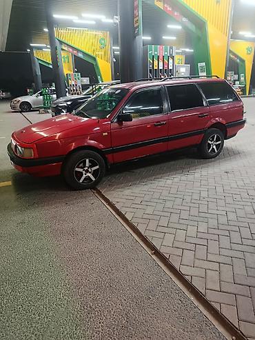 Унаа сатуу: Volkswagen Passat Variant: 1992 г., 1.8 л, Кол менен иштөөчү, Бензин, Универсал — 4