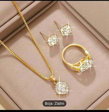 set torbi: Elegantan set nakita – boja: zlatni - Komplet sadrži: ogrlicu sa — 1