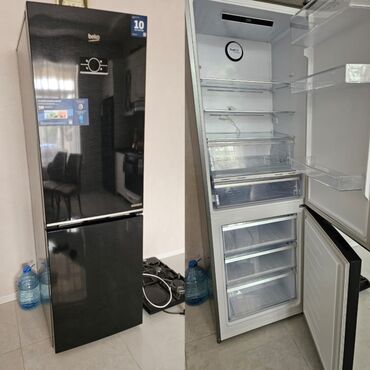 Divanlar: İşlənmiş 2 qapılı Beko Soyuducu Satılır, rəng - Qara