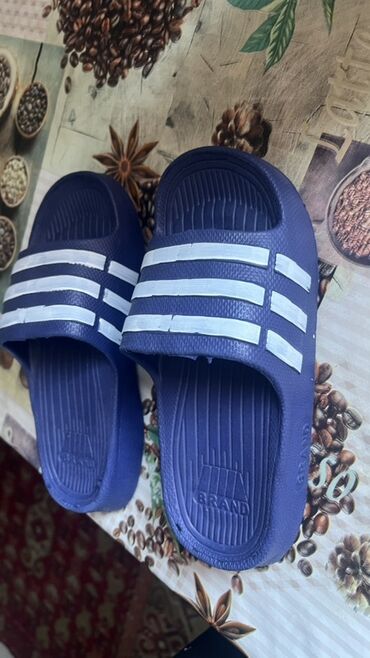 италия платья: Босоножкалар, 32, Adidas, Жаңы, түсү - Көк
