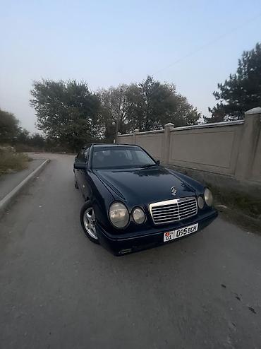 стоп на мерс: Mercedes-Benz E-Class: 1998 г., 2 л, Автомат, Бензин, Седан — 5