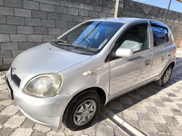 Toyota: Toyota Vitz: 2000 г., 1 л, Автомат, Бензин