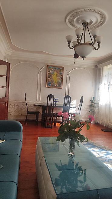 mansard ev satilir: Bakı, 4 otaqlı, Köhnə tikili, 110 kv. m — 2