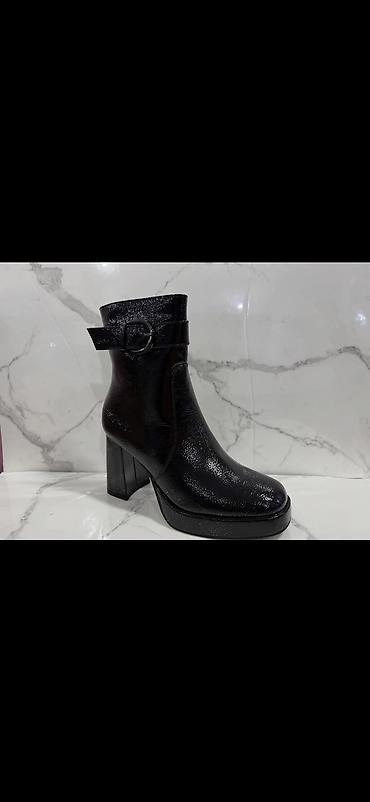 Gležnjače: Modne ženske i muške čizme – više modela - Bež ženske čizme do članka — 5