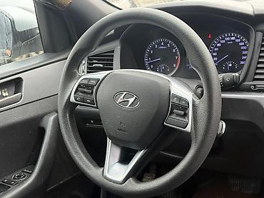 Hyundai: Hyundai Sonata: 2019 г., 2 л, Автомат, Газ, Седан — 11