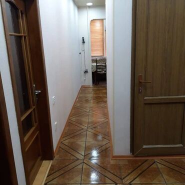 Köhnə tikili: Bakı, 3 otaqlı, Köhnə tikili, m. Həzi Aslanov, 80 kv. m — 11