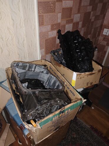 Filtrlər: Kia Sorento 2010 cu il 2 turbo matora aid hər şey var.orjinal ehtiyat