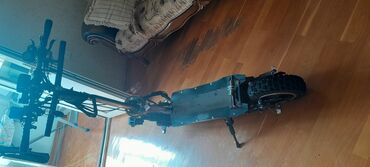 Elektrikli samokatlar: İşlənmiş Elektrik samokat 11", > 1000 Vt, > 45 km/s, Pulsuz çatdırılma