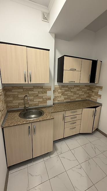 Долгосрочная аренда комнат: 🏡 СДАЁТСЯ 4-КОМНАТНАЯ КВАРТИРА-СТУДИЯ В ЦЕНТРЕ БИШКЕКА 📍 Золотой — 11