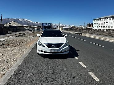 купить авто дёшево: Hyundai Sonata: 2013 г., 2 л, Автомат, Газ, Седан — 1