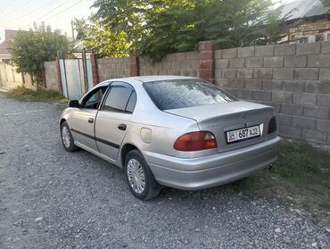 купить запчасти на опель вектра б: Toyota Avensis: 1998 г., 2 л, Механика, Бензин, Седан