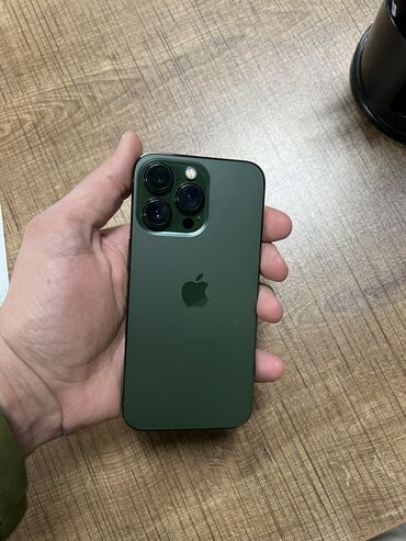 Apple iPhone: IPhone 13 Pro, 256 GB, Alpine Green, Face ID