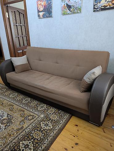 Divan ( 2 yastıq ilə) ve kreslolar. Hamısı açıqlandır. Yaxşı lalafo.az -da Divan ( 2 yastıq ilə) ve kreslolar. Hamısı açıqlandır. Yaxşı