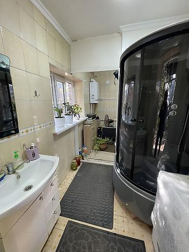 Продажа коттеджей и домов: 5 комнат, 120 м², 3 соток, Бишкек, Киркомстром Собственник — 13
