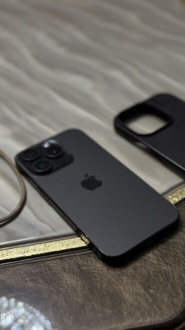 телефон айыфон: IPhone 15 Pro, Колдонулган, 256 ГБ, Black Titanium, Каптама, 82 %
