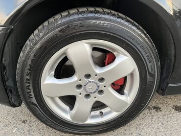 Mercedes-Benz: Mercedes-Benz E 240: 2.6 l | 2004 il Sedan — 14