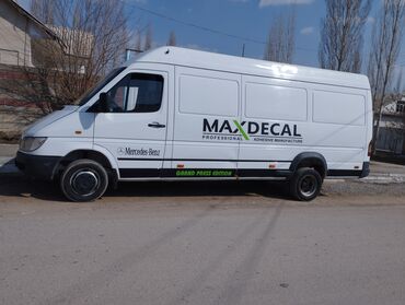 срочно продаю зил: Mercedes-Benz Sprinter: 2000 г., 2.7 л, Механика, Дизель, Бус