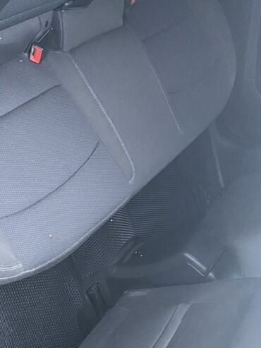 Chevrolet: Chevrolet Cruze: 1.4 l | 2018 il 185000 km Sedan — 18