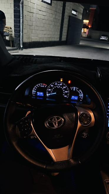 camri 80: Toyota Camry: 2014 г., Автомат, Бензин, Седан — 5