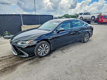 lexus is: Lexus ES: 2023 г., Автомат, Гибрид, Седан — 1