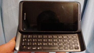 nokia 8800 classic: Nokia N97, 128 GB, rəng - Qara