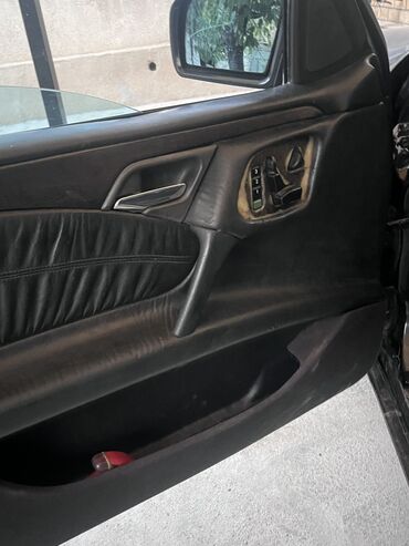 Mercedes-Benz: Mercedes-Benz E-Class: 1997 г., 2.9 л, Механика, Дизель, Седан — 1