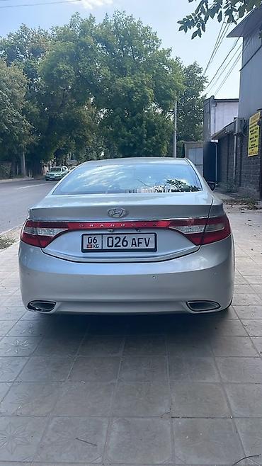 byd e6: Hyundai Grandeur: 2011 г., 0.3 л, Автомат, Газ, Седан — 4