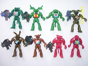 Другие предметы коллекционирования: Солдатики и роботы из 90 годов Цена договорная Куплю фигурки — 13