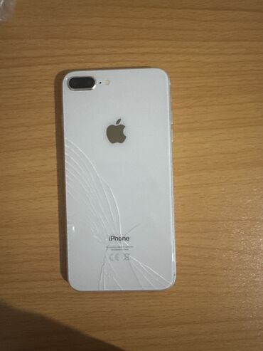 Apple iPhone: IPhone 8 Plus, Б/у, 64 ГБ, Белый, Чехол, 100 %