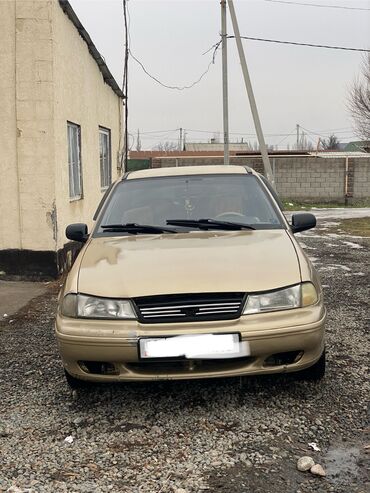 аралаш машиналар: Daewoo Nexia: 2005 г., 1.5 л, Механика, Бензин, Седан