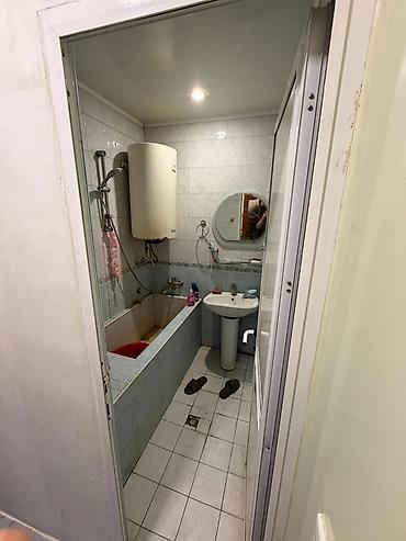 sumqayitda gunluk ev: 3 mikrarayon Nesimi rayonu Resid Memmedov kuce 5/1 60kv 2 otaq Eşyalı — 4