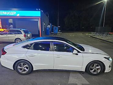 Продажа авто: Hyundai Sonata: 2019 г., Автомат, Бензин, Седан — 4