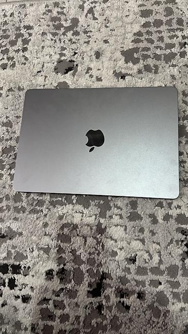 Ноутбуки Apple (MacBook): Apple MacBook Air 13.6" (2022) на чипе Apple M2 Ключевые — 1