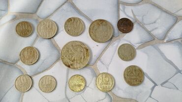 Sikkələr: Müftəlif İLLƏRDƏ ÇAP OLUNAN SOVET QƏPİYLƏRİ 
 SATILIR