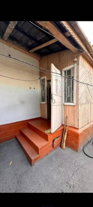 продаю дом романовка: 64 кв. м, 3 бөлмө, Унаа токтотуучу жай, Забор, тосулган