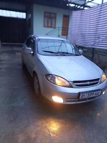 Chevrolet: Chevrolet Lacetti: 2010 г., Хэтчбэк at lalafo.kg — 5 Chevrolet: Chevrolet Lacetti: 2010 г., Хэтчбэк — 5