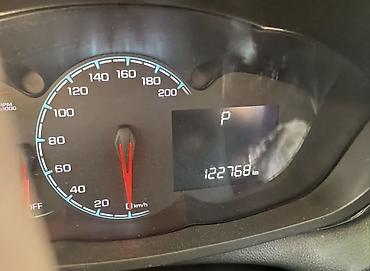 шевроны: Chevrolet Spark: 2018 г., 1 л, Хэтчбэк — 6