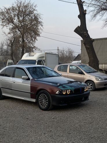 меняю бмв: BMW 5 series: 1999 г., 2.5 л, Механика, Бензин, Седан