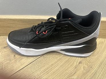 dunk low: Мужские кроссовки, 38.5, Air Jordan, Новый, цвет - Черный, Бесплатная доставка, Платная доставка, Самовывоз — 2