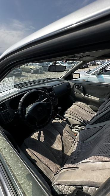 xpeng g3: Nissan Primera: 2001 г., 1.8 л, Механика, Бензин, Седан — 5