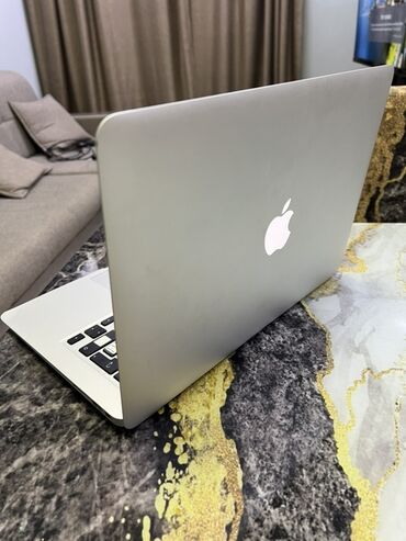 Ноутбуки: Ультрабук, Apple, 8 ГБ ОЗУ, Intel Core i5, 13.3 ", Для несложных задач — 5