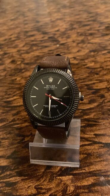 Eynəklər: İşlənmiş, Qol saatı, Rolex