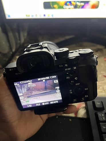 Фотоаппараты: Беззеркальная камера Sony α7S II с объективом Sony FE 18–105mm F4 G — 3