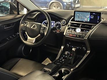 Lexus: Lexus NX: 2018 г., 2.5 л, Автомат, Гибрид, Кроссовер — 3