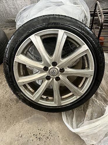 Колеса в сборе 215 / 45 / R 17, Лето, Б/у, Комплект, Литые, отверстий - 5