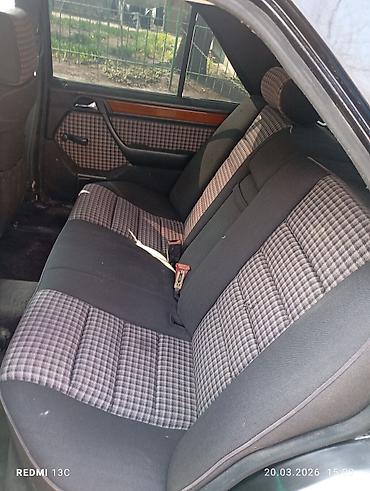 Mercedes-Benz: Mercedes-Benz E-Class: 1993 г., 2 л — 6