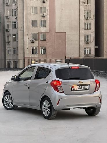 аренда авто джаз: Chevrolet Spark: 2019 г., 1 л, Бензин, Хэтчбэк — 2