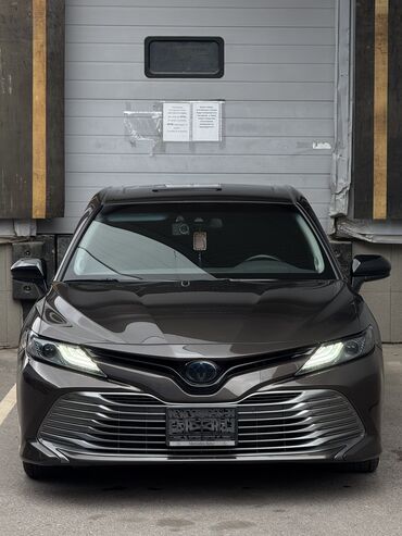 Toyota: Toyota Camry: 2018 г., 2.5 л, Гибрид