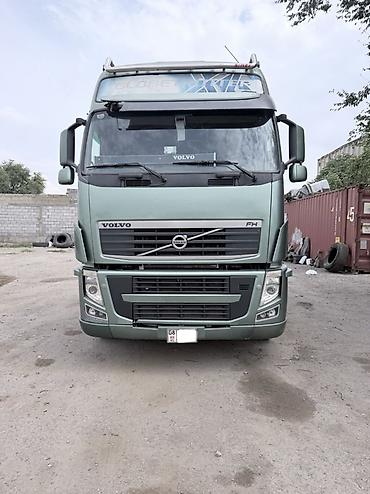 вольво тандем: Тягач, Volvo, 2010 г., Без прицепа — 1