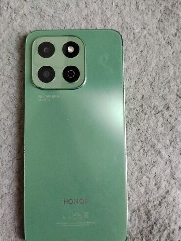 скупка аристон: Honor 7, Б/у, цвет - Зеленый, 1 SIM